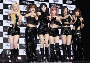 S. Korean girl group tripleS' sub-unit DIMENSION