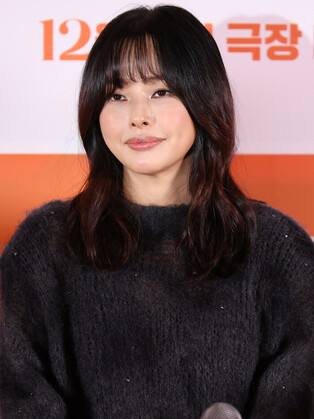 S. Korean actress Lee Honey