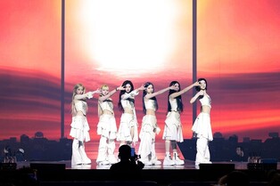 엔믹스 붐은 왔다…인천서 첫 월드투어 스타트