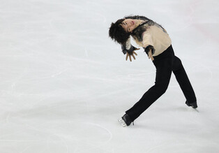 Figure skater Cha Jun-hwan performs at nationals