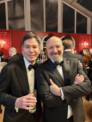 Shinsegae chief meets Lutnick