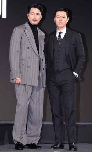 S. Korean actors Hyun Bin and Jung Woo-sung