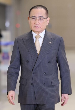 Nat'l security adviser departs for Washington