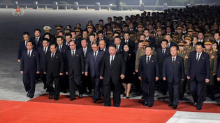 Kim Jong-un marks 14th anniv. of father's death