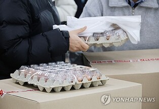 Egg prices surge amid concerns over bird flu-induced supply disruption