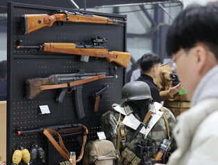 Military gear show in Seoul