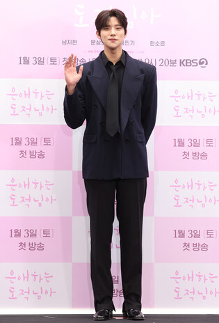 S. Korean actor Moon Sang-min