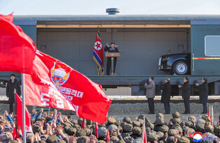 NK leader inspects construction site of greenhouse farm