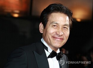 (LEAD) Film industry mourns loss of actor Ahn Sung-ki
