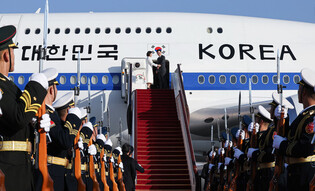 S. Korean president heads for Shanghai