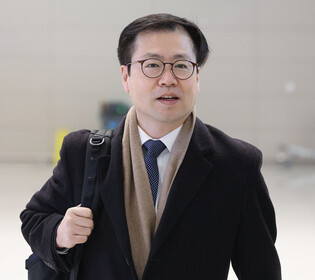 Trade minister heads to Washington