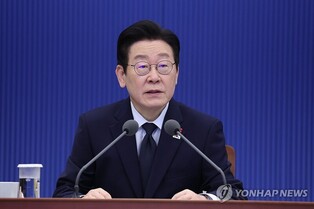 Lee says S. Korea, Japan should explore new areas of cooperation to deepen ties
