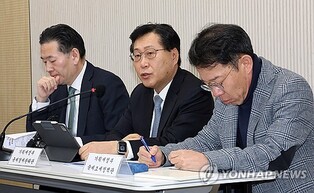 (LEAD) Seoul says Bessent's comments reflect importance of stable FX in U.S. investment pledge