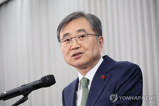 FM Cho says seeking to hold talks with China's Wang Yi in '1st quarter'